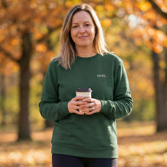 Crewneck "nett." – Statement Sweater Bio-Baumwolle Unisex