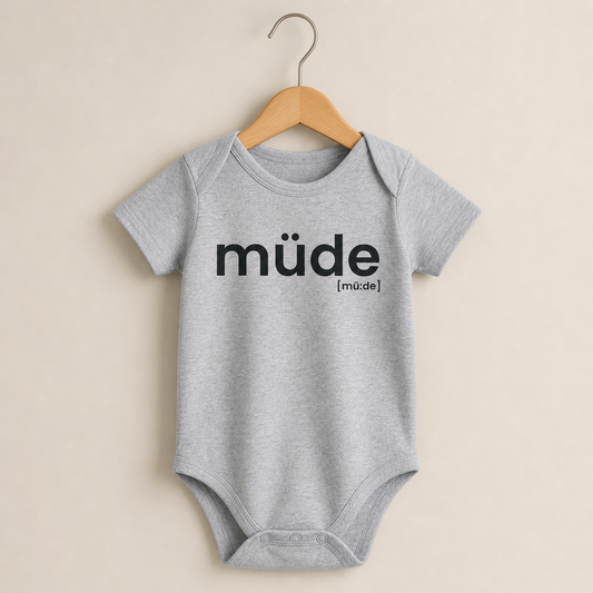 müde. – Bio Baby Body mit Mini-Statement Heather Grey Joispulse Store Kids & Babys