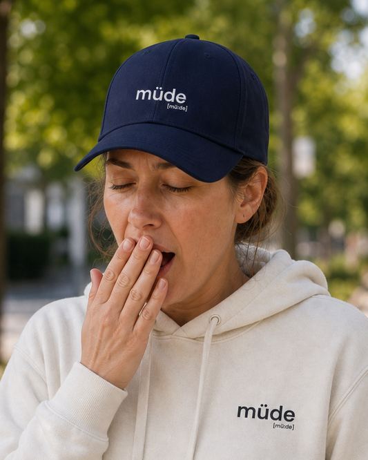 müde. – Bio Basecap mit Ehrlichkeitsfaktor Joispulse Store Kappen & Mützen
