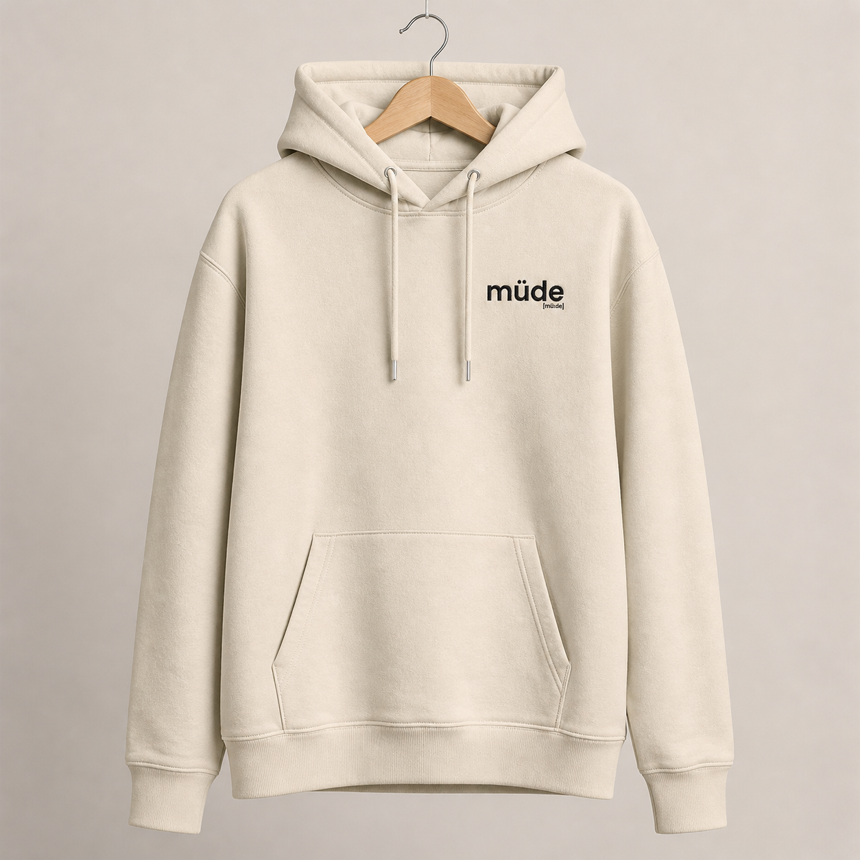 müde. – Bio Hoodie mit ehrlichem Statement Natural Raw Joispulse Store Hoodies