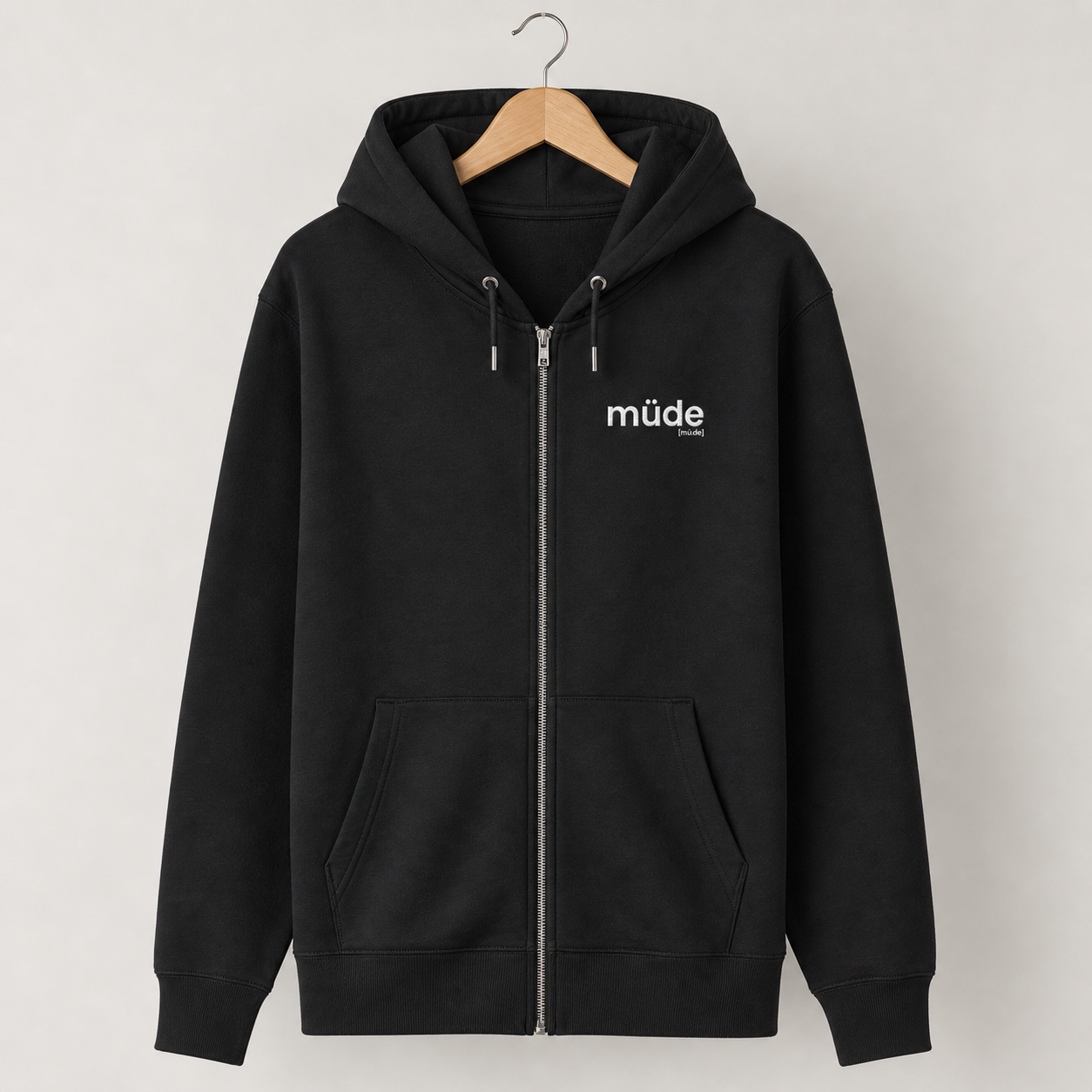 müde. – Bio Zip-Hoodie für ehrliche Übergänge Black Joispulse Store Jacken/ Zipper