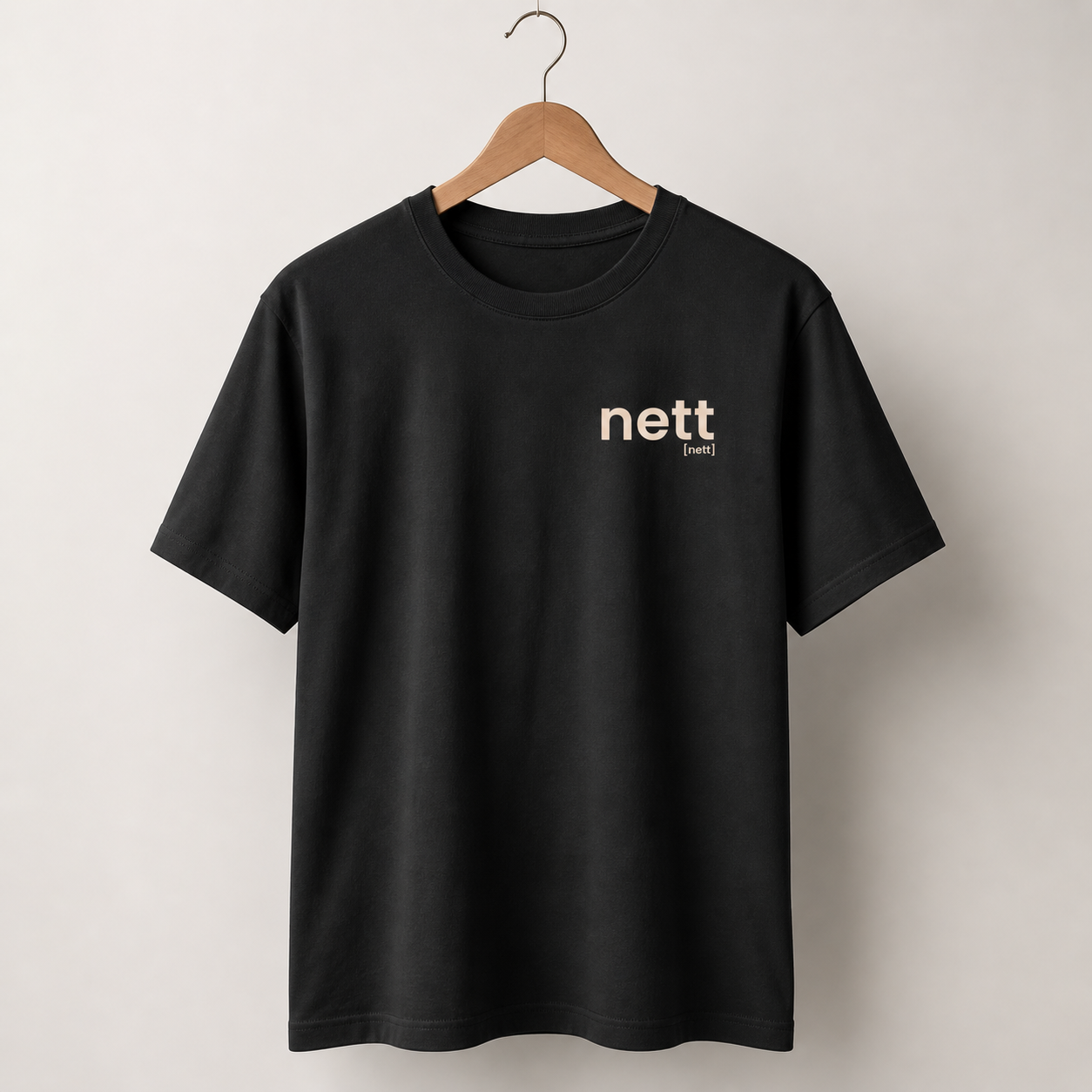 nett. – Bio T-Shirt für ehrlich-entspannte Tage Black Joispulse Store Unisex-Shirts
